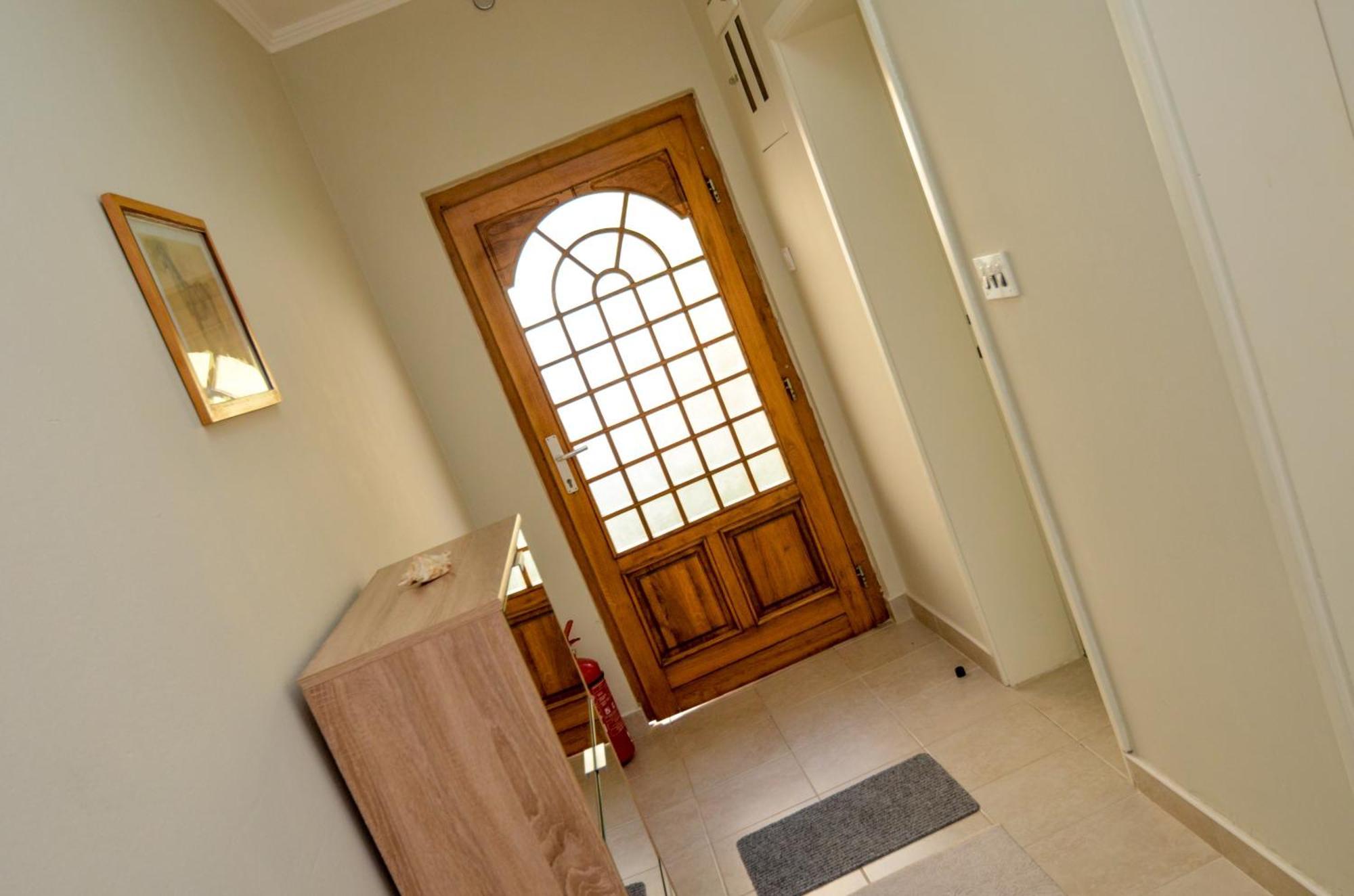 Tea Apartment Kotor Phòng bức ảnh