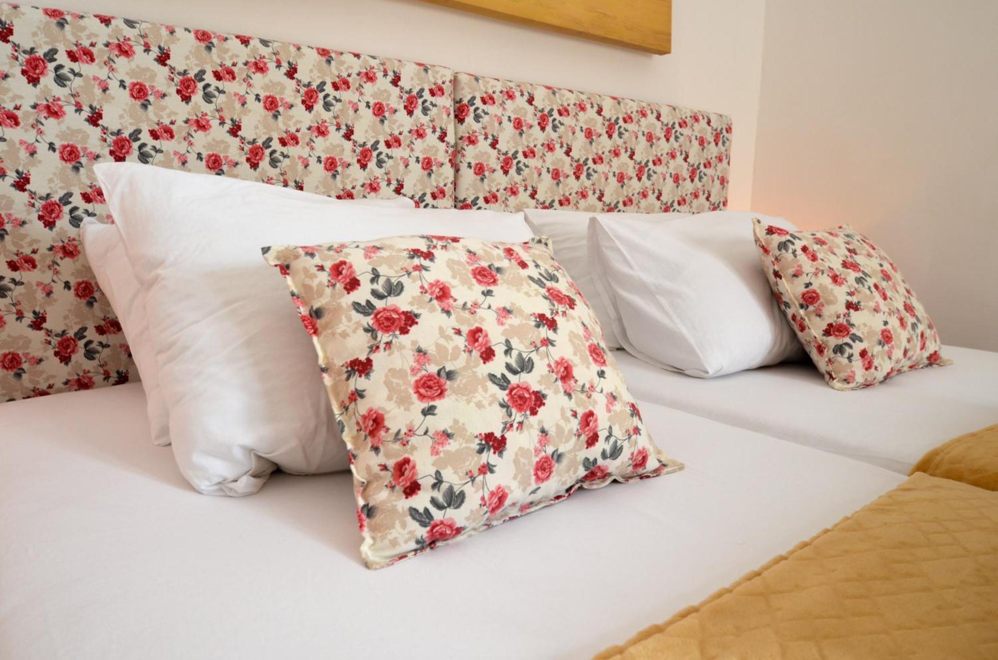 Tea Apartment Kotor Phòng bức ảnh